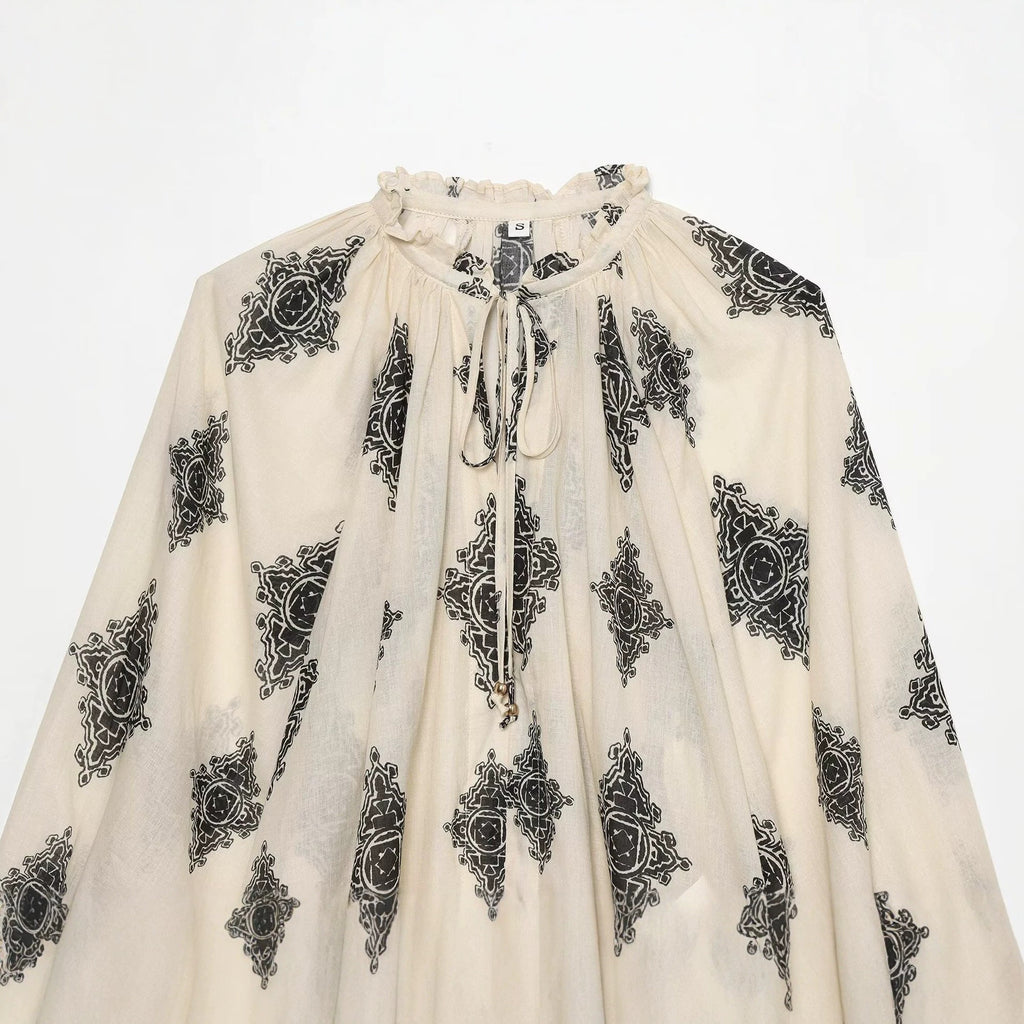 Lace up corridor shaped lantern sleeve printed shirt for women