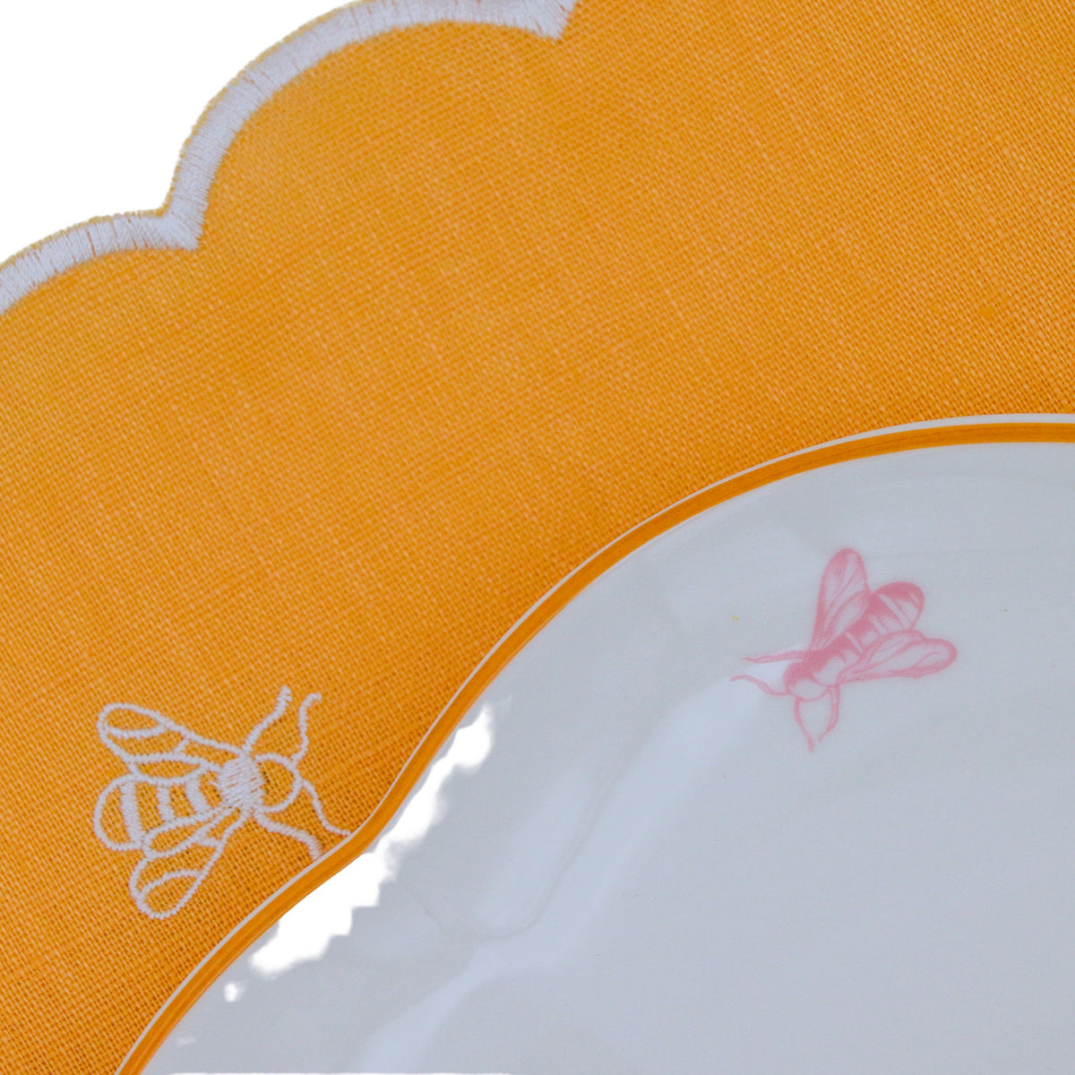 Bumble Voyage Linen Placemats – Case of 12
